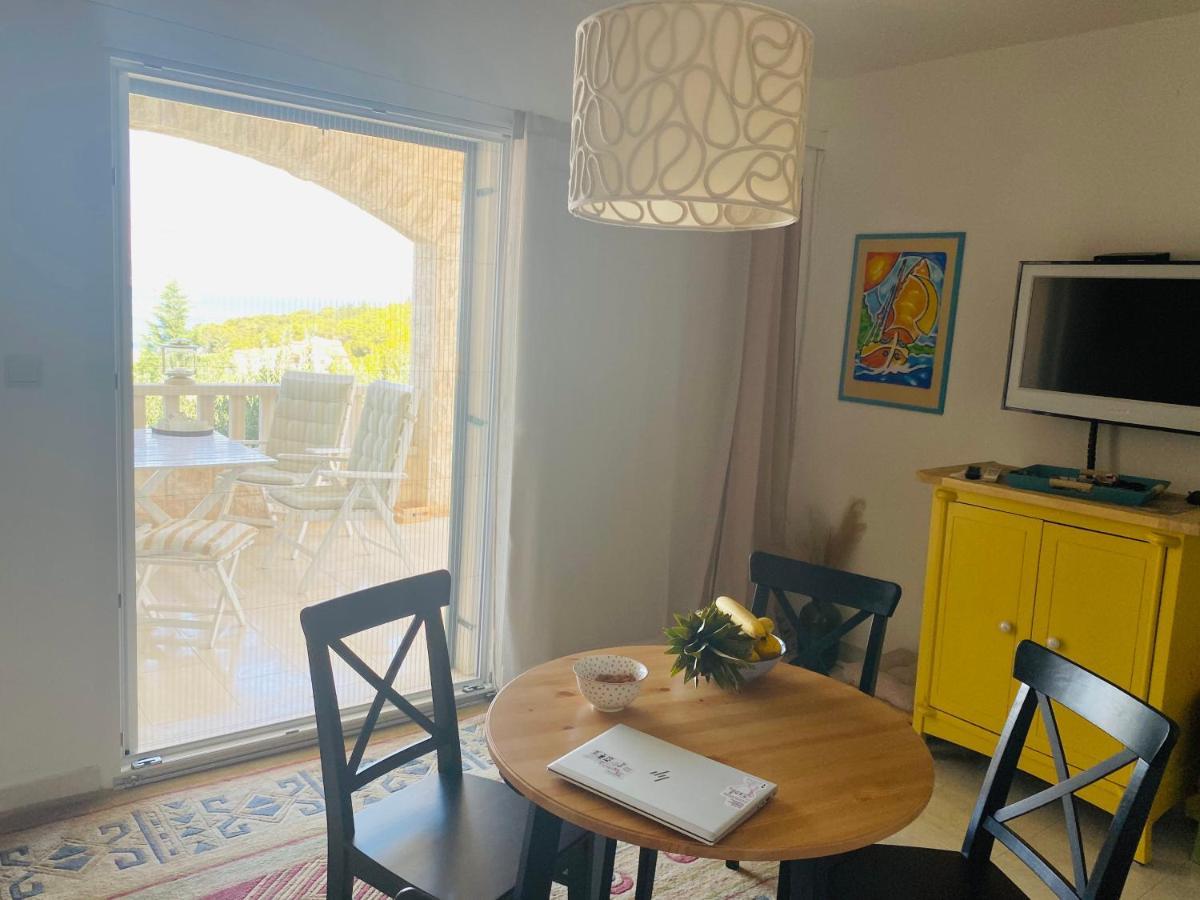 Beach Apartmant Postira Luaran gambar