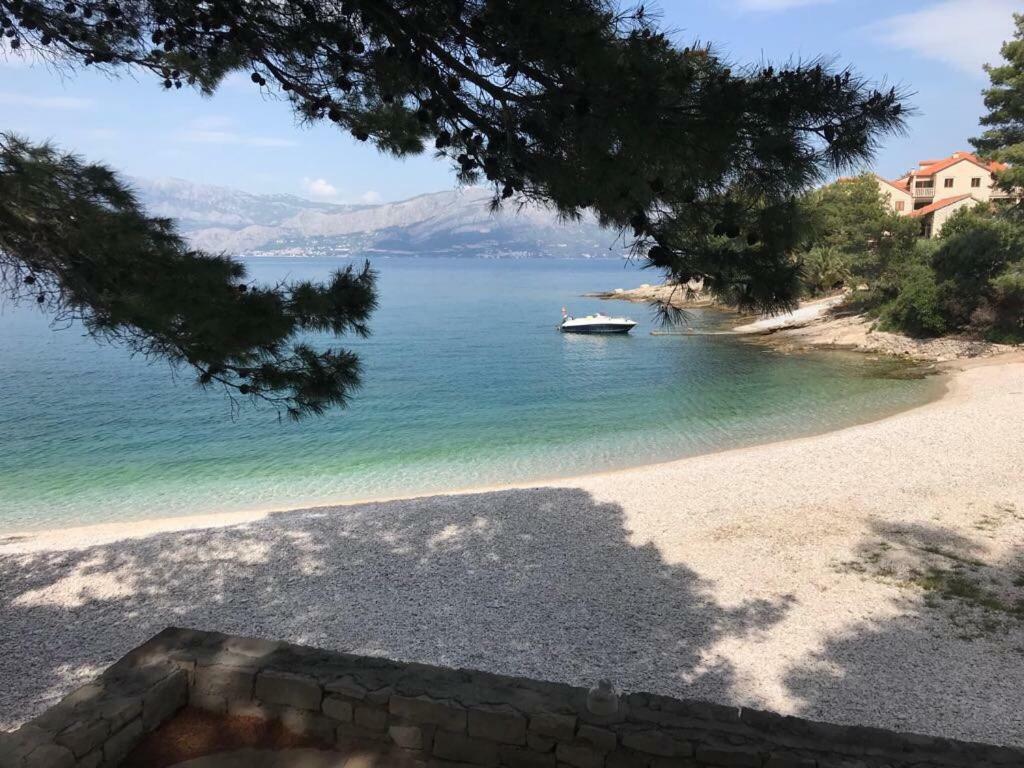 Beach Apartmant Postira Luaran gambar